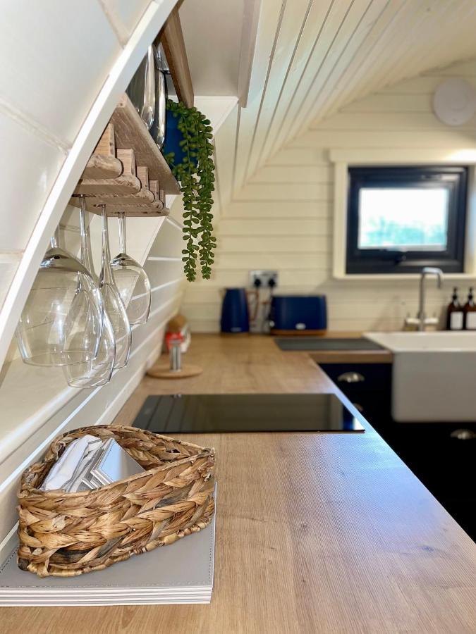 シュルーズベリー Eastridge Glampingヴィラ エクステリア 写真
